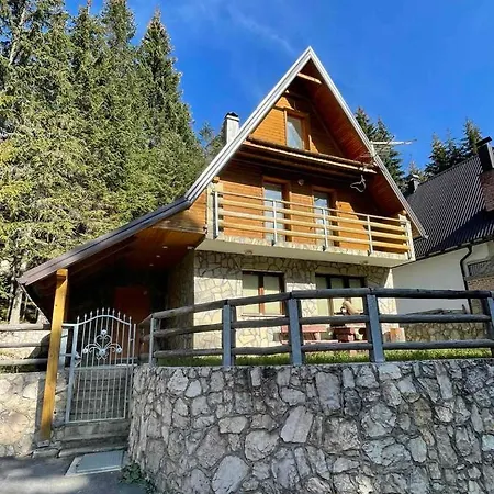 Сasa de vacaciones Weekend House “ Ami “ Vlašić